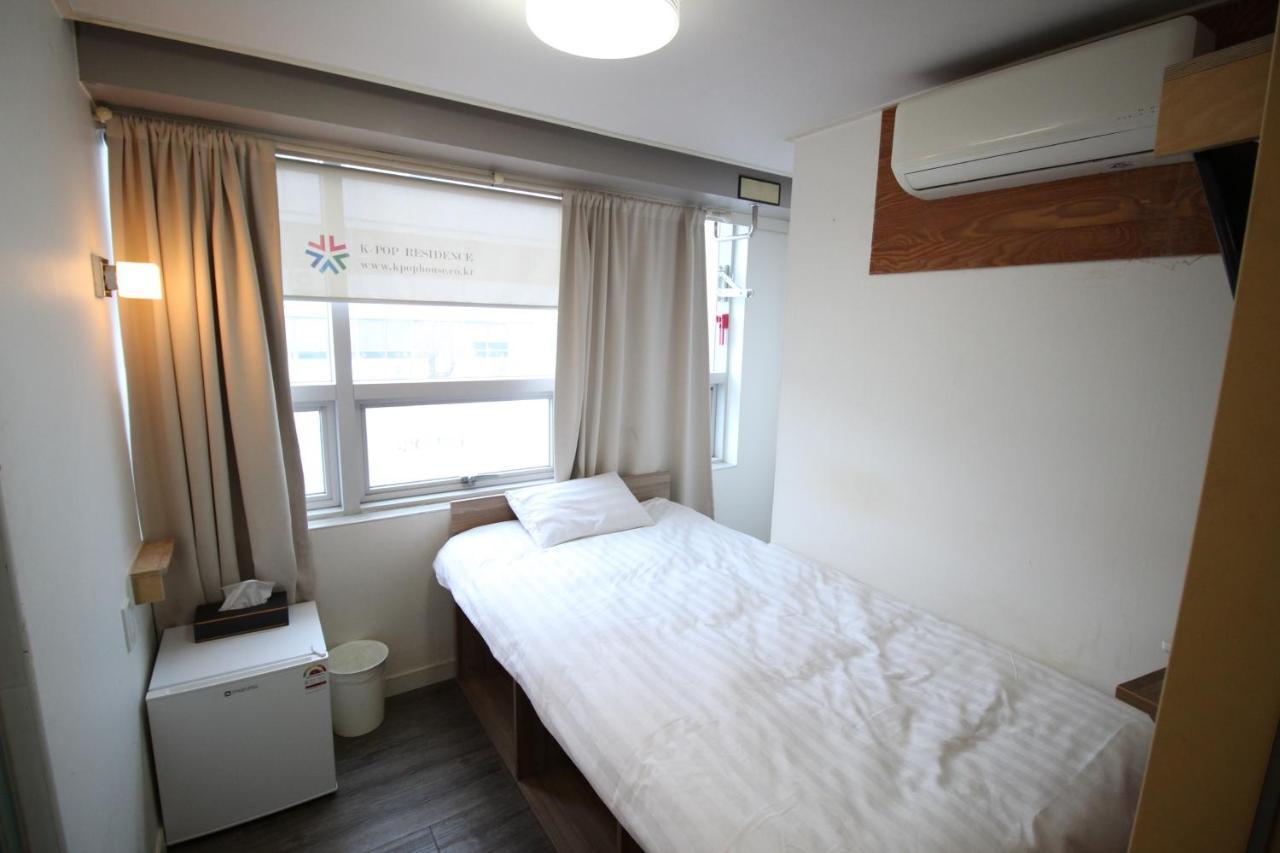 Hostel Kpop Seul Esterno foto