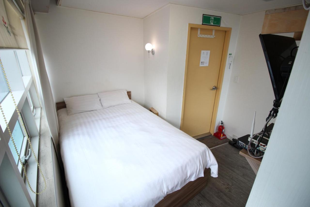 Hostel Kpop Seul Esterno foto