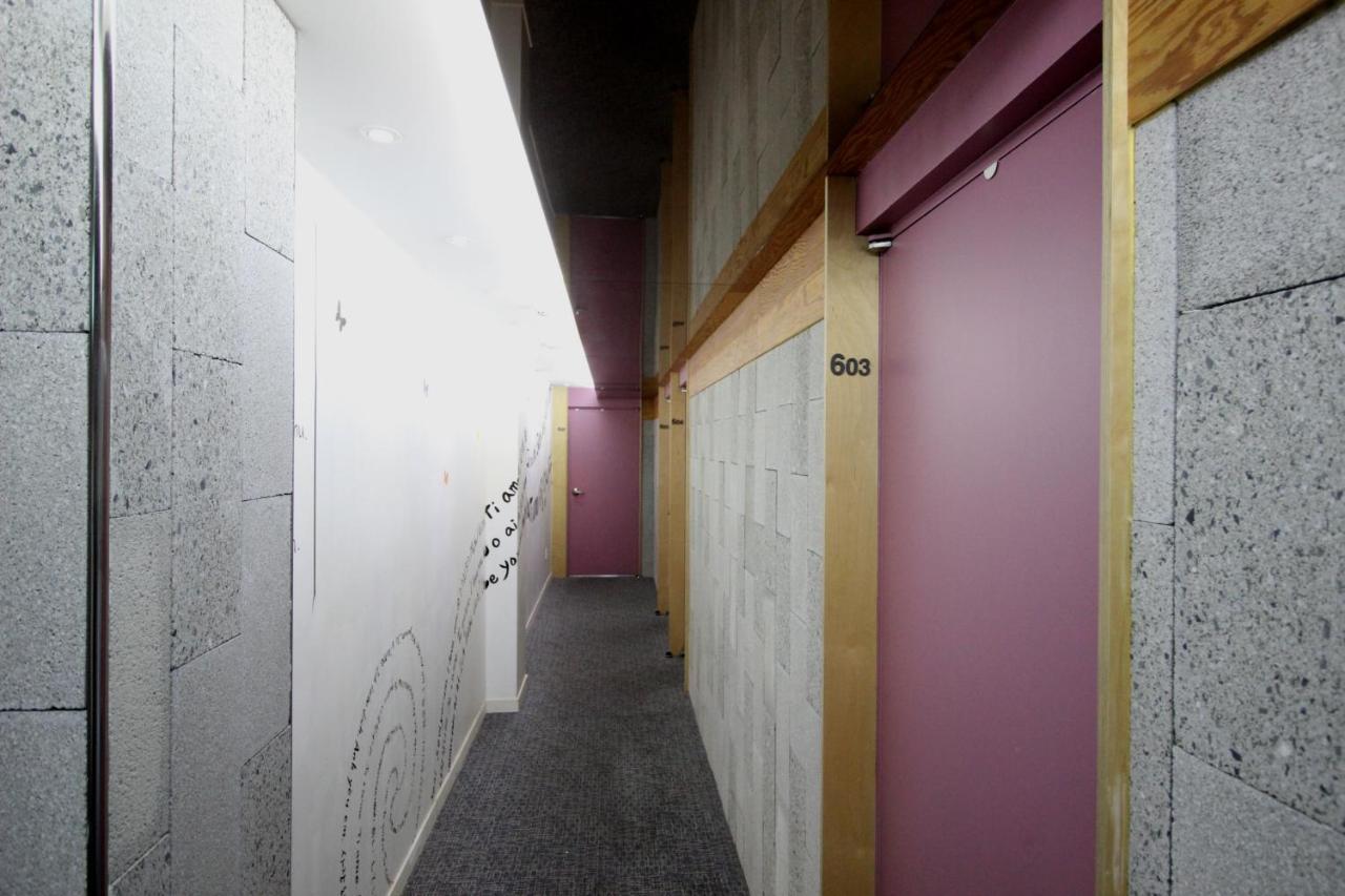 Hostel Kpop Seul Esterno foto